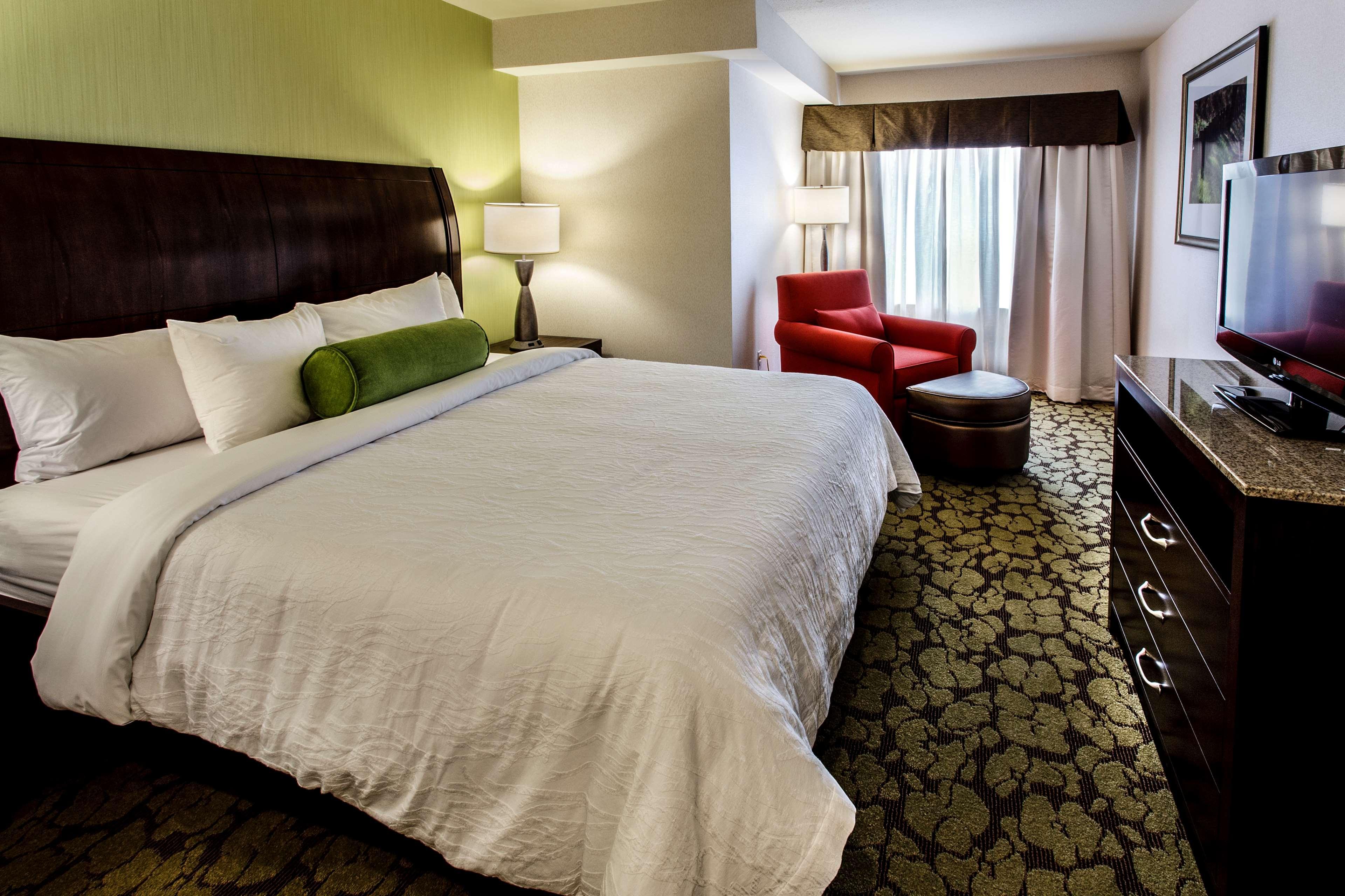 Hilton Garden Inn New York/Staten Island Dış mekan fotoğraf