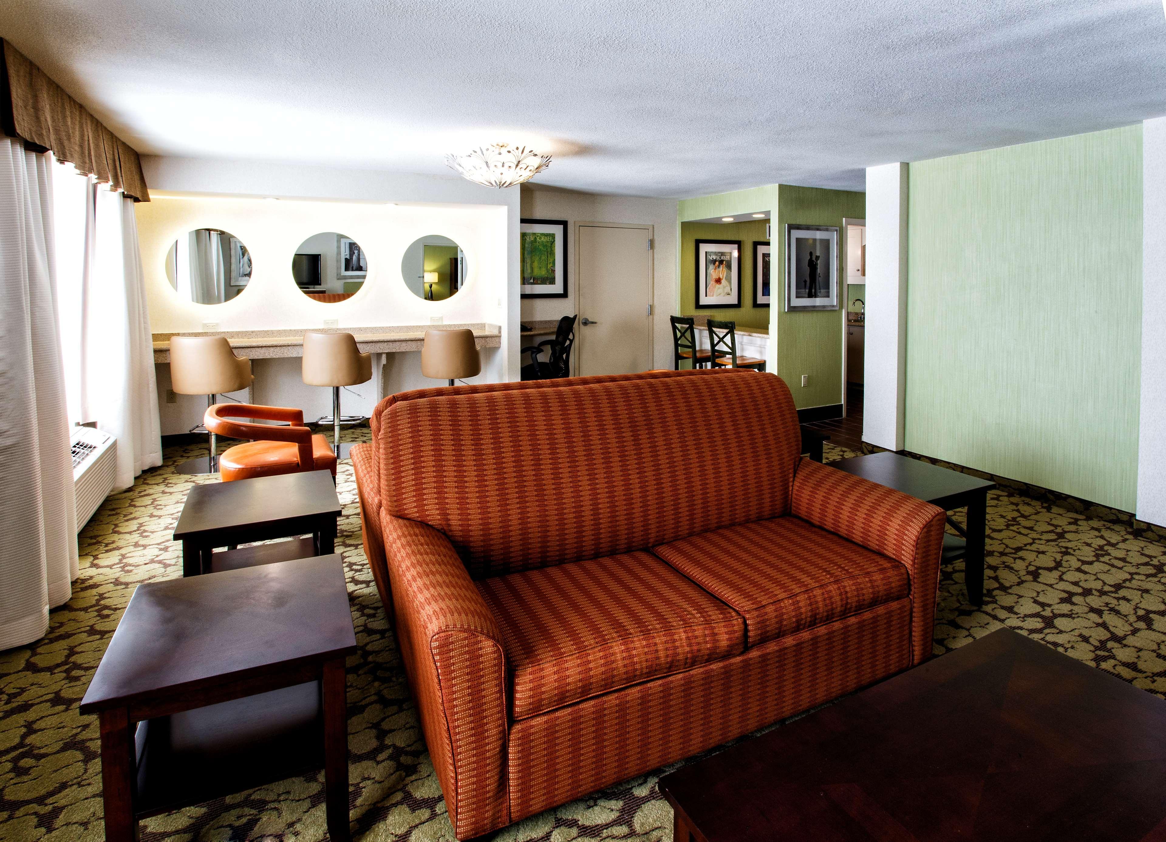 Hilton Garden Inn New York/Staten Island Dış mekan fotoğraf